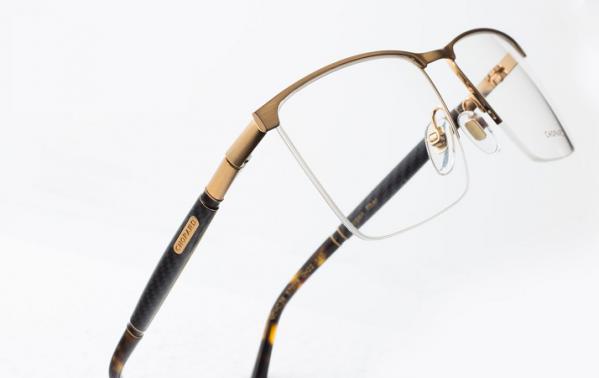 مشخصات انواع عینک طبی ریبن
